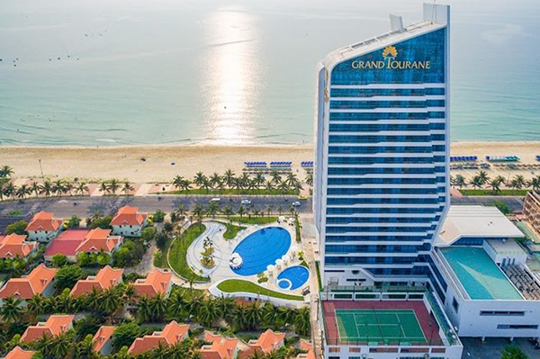 Grand Tourane Hotel - HTA Group - Công Ty Cổ Phần Thương Mại Và Dịch Vụ Vệ Sinh Công Nghiệp Hương Thảo An